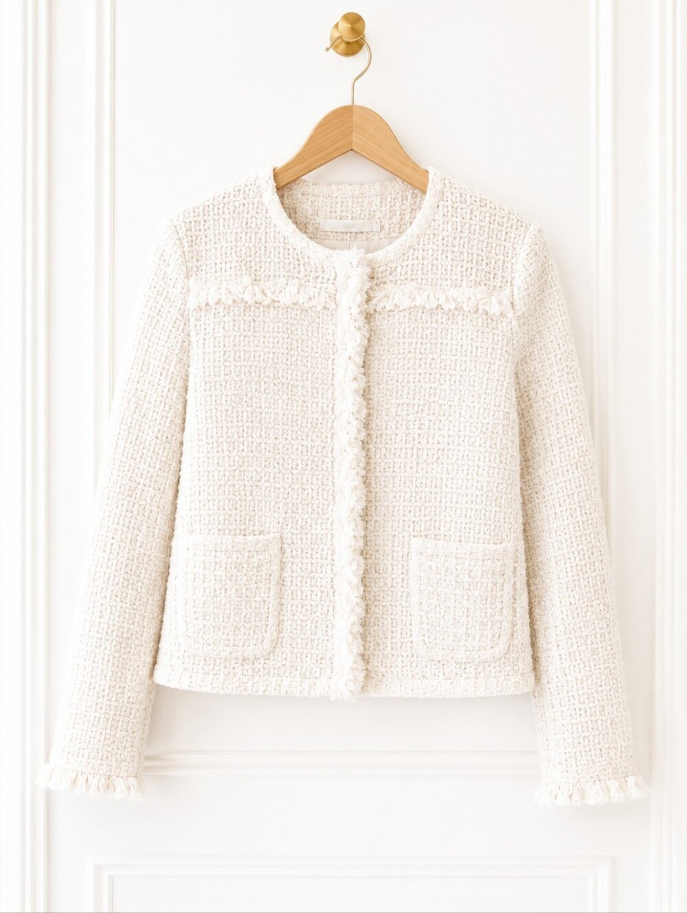 Anne Klein Ivory Textured Knit Fringe Cropped Jacket | Size LP | Quiet Luxury - Picture 5 of 10